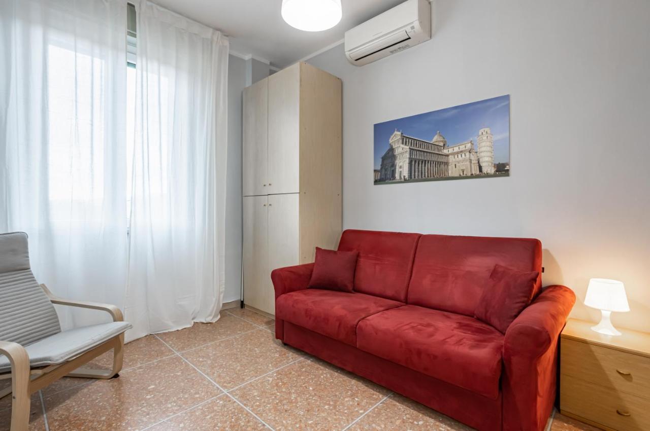 Yellowsunny Apartment With Two Balconies Pisa Exterior photo